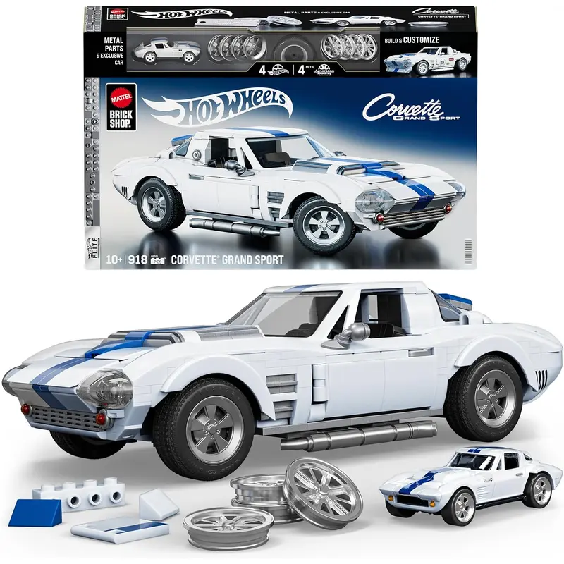 Hot Wheels Brick Shop Corvette Grand Sport 918 Piece Building Set