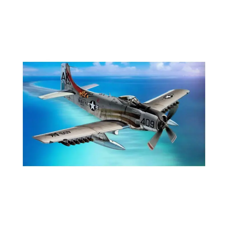 WWII USN Douglas A1-H Skyraider 1:48 Scale Kit