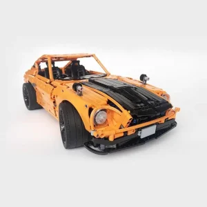 MOC-26511 1971 Nissan 240Z Fairlady - Alternate build of 42056 Porsche 911 GT3 RS