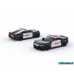 MOC-82686 BMW M8 Police