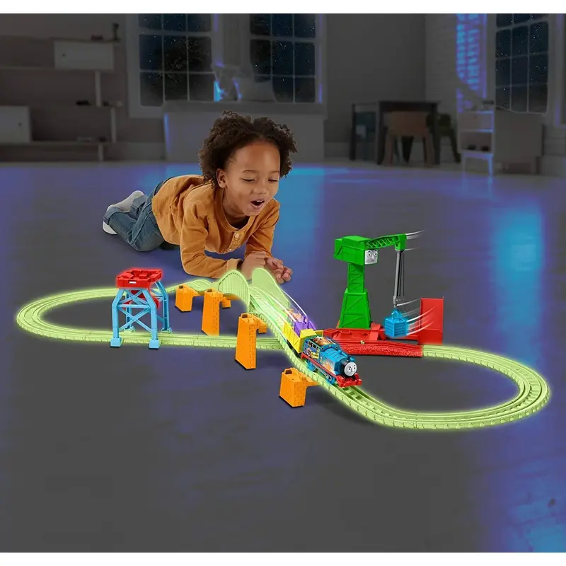 Thomas & Friends Trackmaster Hyper Glow Night Delivery Playset