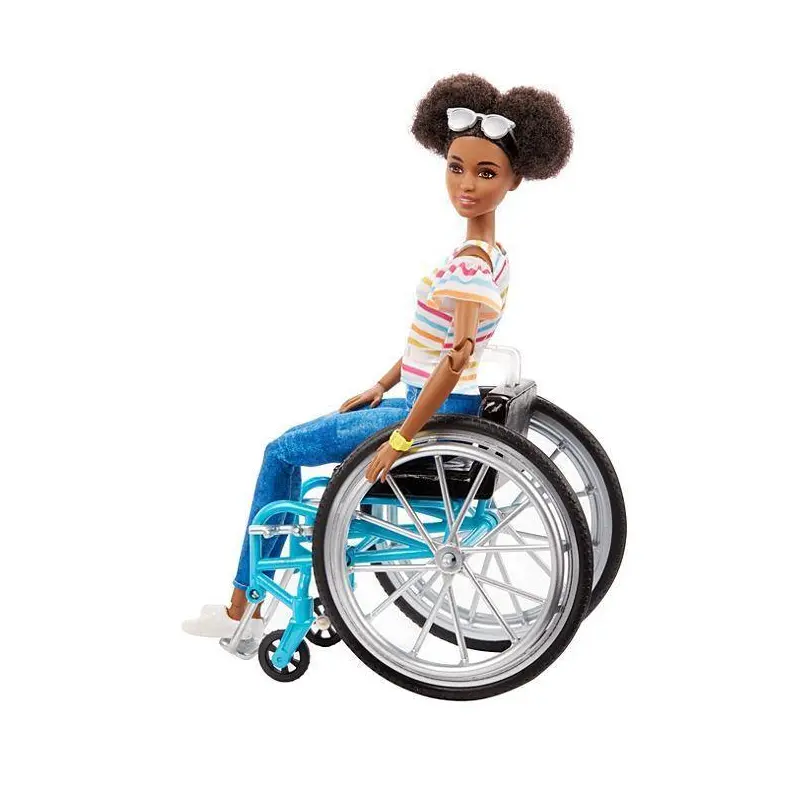 Barbie GGV48 Fashionistas Doll #133 Dolls