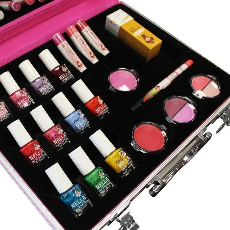 Miss Nella Complete Beauty Suitcase