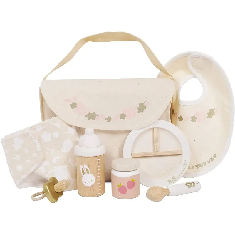 Le Toy Van Doll Nursing Set